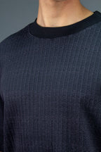 Camiseta Oversize MDL A.G. - modelo/detalle